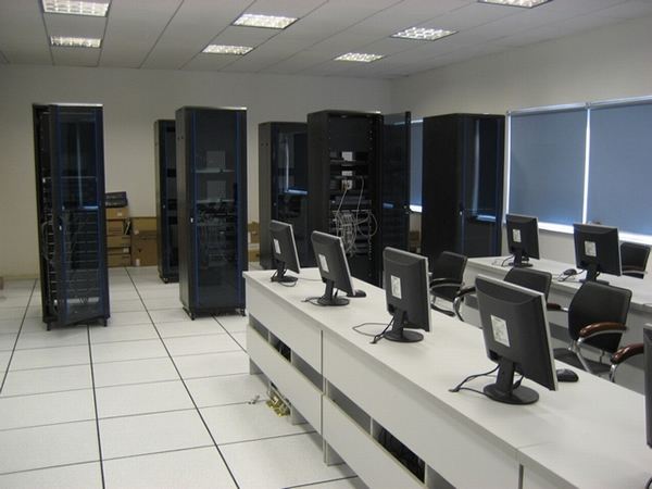 口碑鑄就價值，服務創(chuàng)造輝煌——蘇州鉆之冠智能科技的弱電工程與計算機網(wǎng)絡系統(tǒng)專業(yè)報價與服務解析